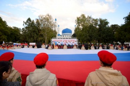 В Майкопе прошел митинг в поддержку жителей Донбасса, Запорожской и Херсонской областей