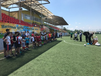  Соревнования по мини-футболу среди дворовых команд