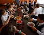 Школьники начальных классов Майкопа обеспечены горячим питанием