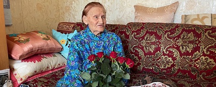 Майкопчанку Надежду Ткаченко поздравили со 100-летием 